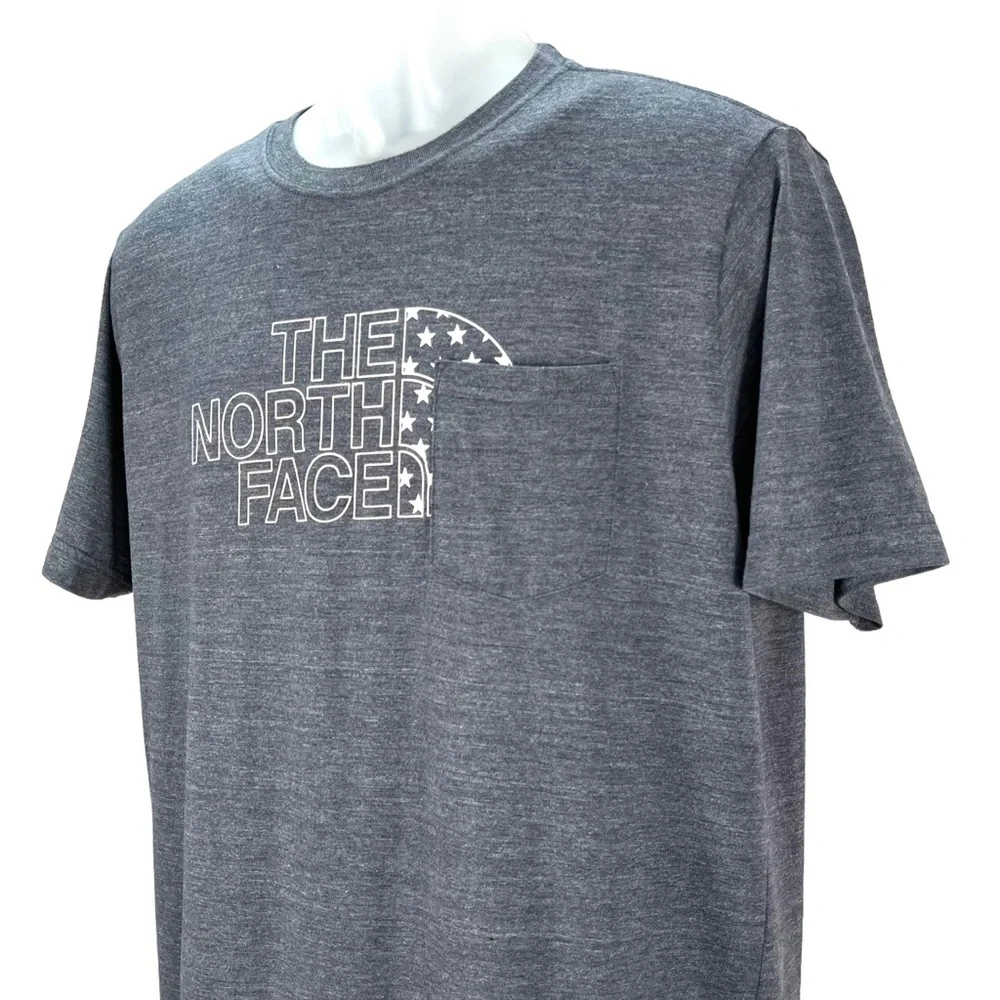 The North Face | Slim Fit Gray Heather Crewneck Pocket S/S T-Shirt | Men’s Large